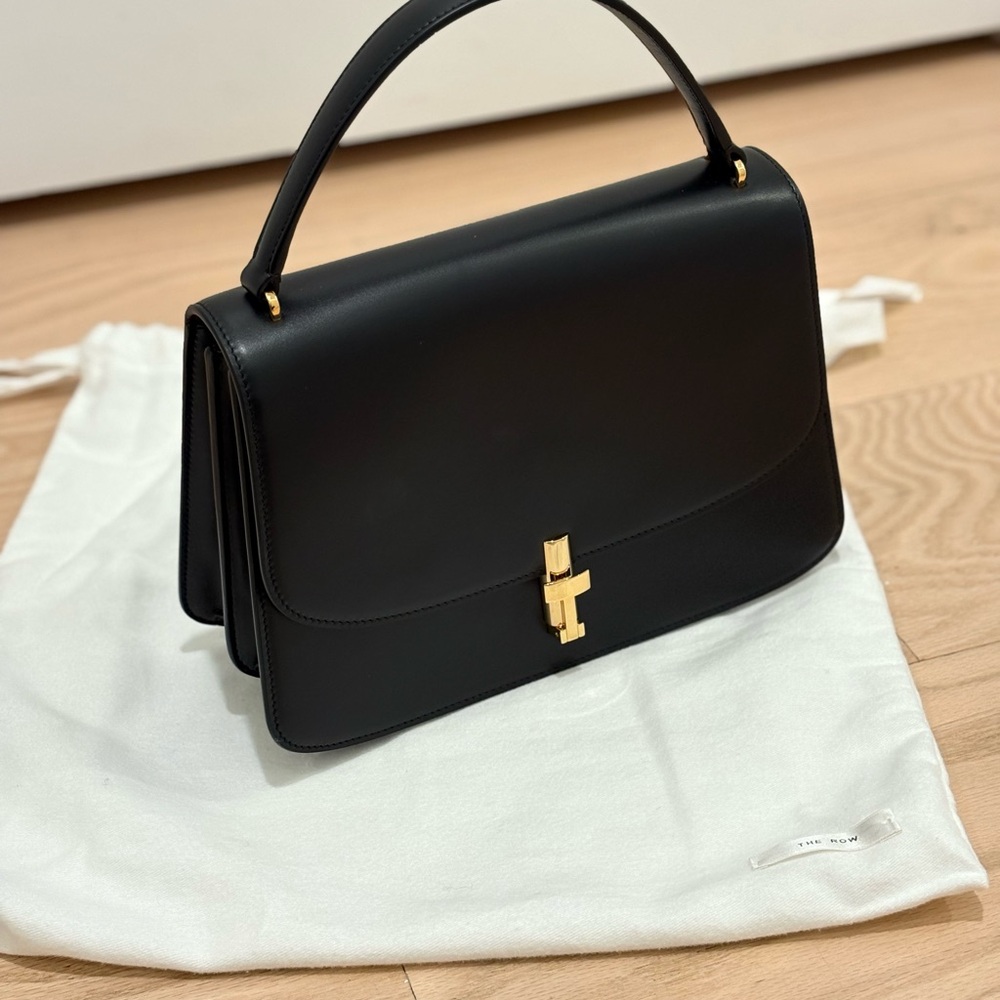 The Row Sofia 10 NWT
